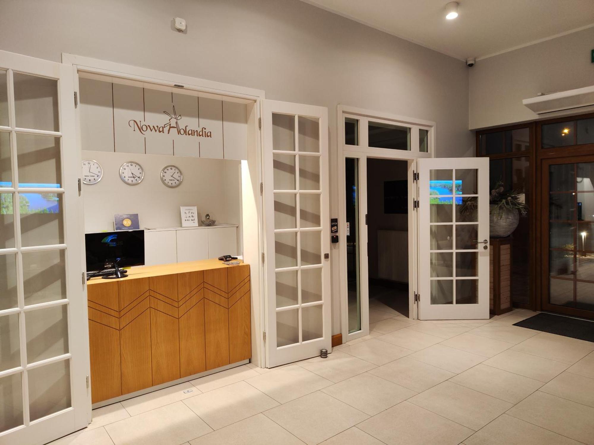 Hotel Nowa Holandia エルブロンク エクステリア 写真